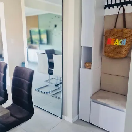 Hébergement de vacances Moana House Lara