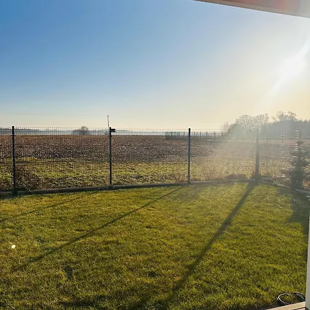 Moana House Lara トシェンサチ