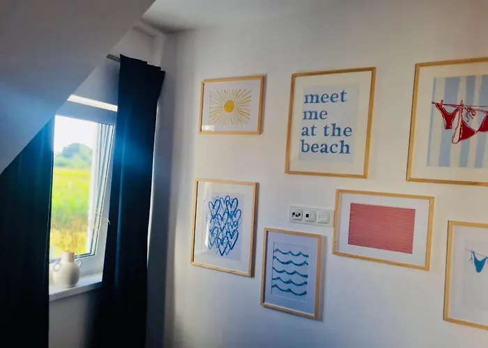 Moana House Lara Trzęsacz